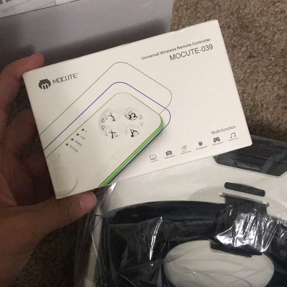 Virtual reality headset - Picture 4 of 4